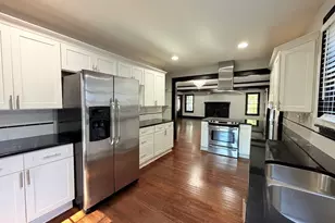 1594 Beecher St SW, Atlanta, GA 30310 - Photo 9