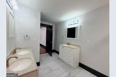 1594 Beecher Street SW, Atlanta, GA 30310 - Photo 13