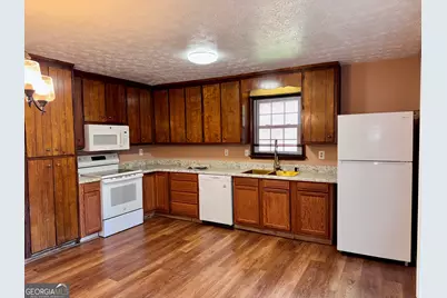 5248 Ridge Forest Drive, Stone Mountain, GA 30083 - Photo 11