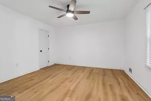 837 Hemingway Rd, Stone Mountain, GA 30088 - Photo 37