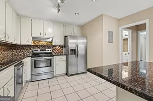 751 Coventry Township Pl, Marietta, GA 30062 - Photo 9