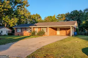 7466 Ann St, Riverdale, GA 30274 - Photo 1