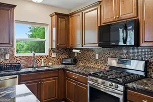 3051 Springdale Rd, Hapeville, GA 30354 - Photo 11