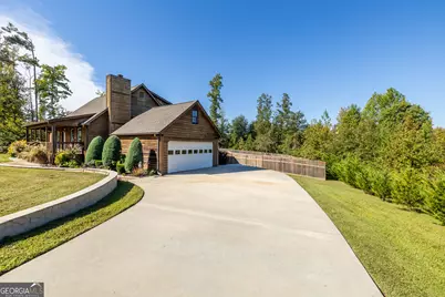 295 Victoria Lane, Newnan, GA 30263 - Photo 3