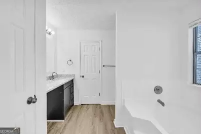 4085 Waldrop Hills Drive, Decatur, GA 30034 - Photo 3