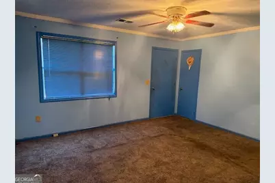 410 Spring St, Sandersville, GA 31082 - Photo 9