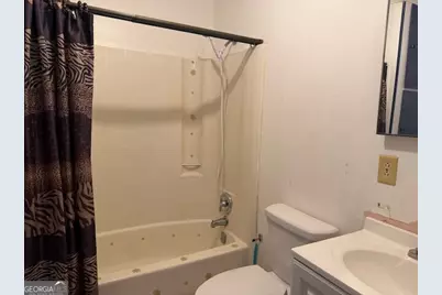 410 Spring St, Sandersville, GA 31082 - Photo 13