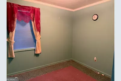 410 Spring St, Sandersville, GA 31082 - Photo 11