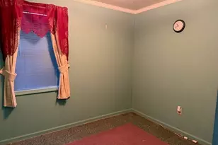 410 Spring St, Sandersville, GA 31082 - Photo 11