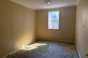 410 Spring St, Sandersville, GA 31082 - Photo 15