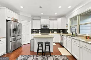 2560 Sibley Dr NE, Atlanta, GA 30324 - Photo 13