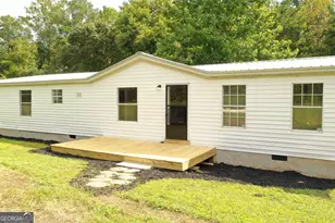 2050 Buckhorn Rd, Clarkesville, GA 30523 - Photo 1