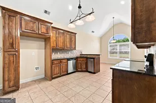 226 Hummingbird Ct, Hampton, GA 30228 - Photo 11
