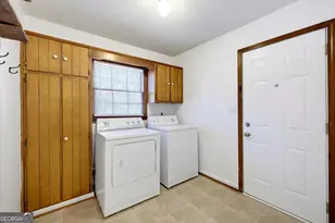 4367 Berline Dr, Lithonia, GA 30038 - Photo 7