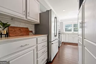 2380 Defoors Ferry Road NW, Atlanta, GA 30318 - Photo 19