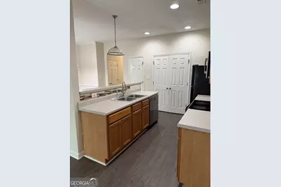 547 Maggie Lane, Jonesboro, GA 30238 - Photo 3