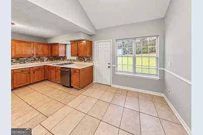 10867 Knotty Pine Place, Hampton, GA 30228 - Photo 3