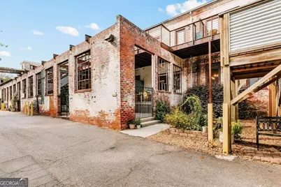585 White Circle #27, Athens, GA 30605 - Photo 3
