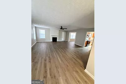 9154 Claude Court, Jonesboro, GA 30238 - Photo 5