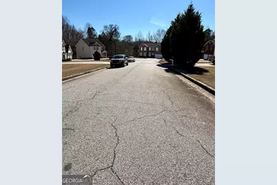 9154 Claude Court, Jonesboro, GA 30238 - Photo 3