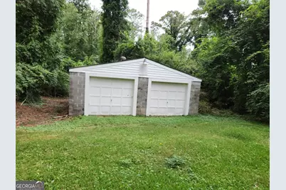 1392 Wadley Avenue, East Point, GA 30344 - Photo 25
