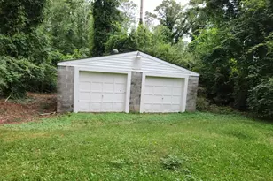 1392 Wadley Ave, East Point, GA 30344 - Photo 25