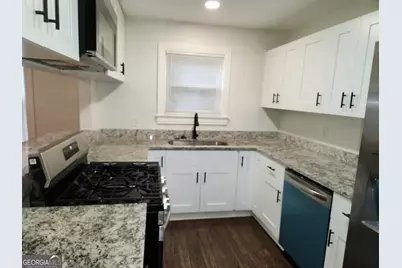 1392 Wadley Avenue, East Point, GA 30344 - Photo 7