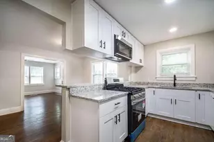 2137 Delowe Dr, Atlanta, GA 30344 - Photo 9