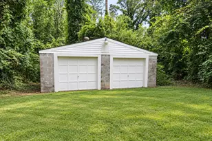 2137 Delowe Dr, Atlanta, GA 30344 - Photo 27
