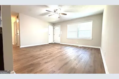 1487 Colony East Circle, Stone Mountain, GA 30083 - Photo 17