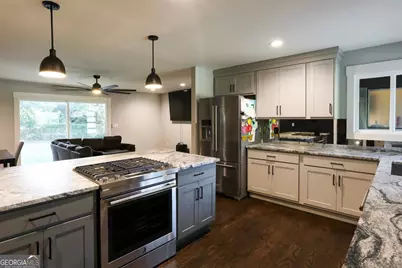 1389 Sanden Ferry Drive, Decatur, GA 30033 - Photo 5