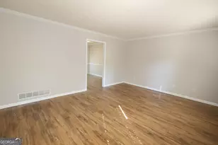 185 White Pines Dr, Alpharetta, GA 30004 - Photo 11