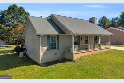 64 White Valley Drive, Toccoa, GA 30577 - Photo 3