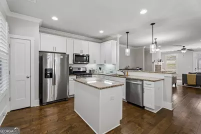 2417 Misty Hollow Place, College Park, GA 30337 - Photo 13