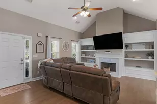 221 Tussahaw Ln, Jackson, GA 30233 - Photo 9