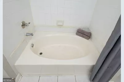 3777 Peachtree Road NE #1416, Atlanta, GA 30319 - Photo 11