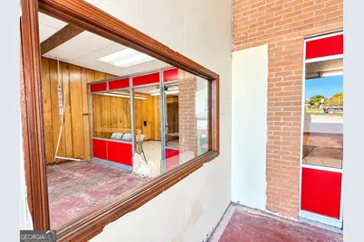 300 W Broad Street, Griffin, GA 30223 - Photo 15