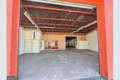 300 W Broad Street, Griffin, GA 30223 - Photo 11