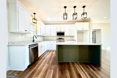 506 Clearwater Circle, Dublin, GA 31021 - Photo 3