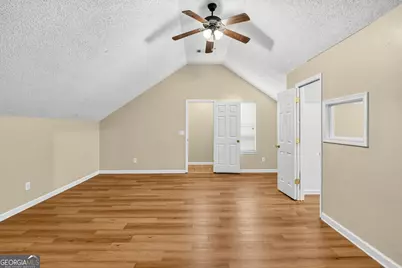 1560 Rogers Crossing Drive, Lithonia, GA 30058 - Photo 39
