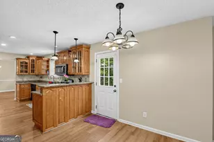1560 Rogers Crossing Dr, Lithonia, GA 30058 - Photo 19