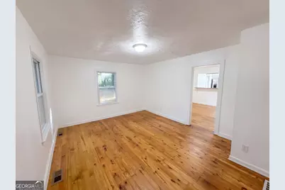 427 Wellons Street NE, Marietta, GA 30060 - Photo 3