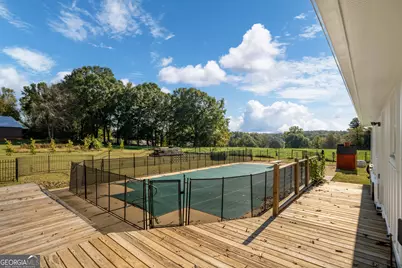 2111 Highway 323, Gillsville, GA 30543 - Photo 9