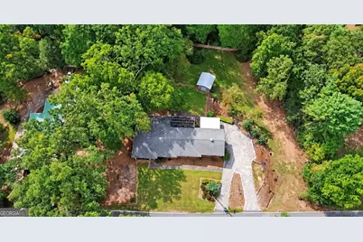 338 Ellen Street, Hartwell, GA 30643 - Photo 9