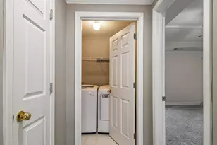 2484 Emerald Ridge Ct, Atlanta, GA 30345 - Photo 23