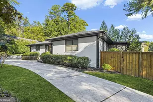 2492 Parkdale Pl NE, Atlanta, GA 30305 - Photo 3