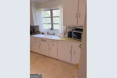803 W Charlton Street NW, Milledgeville, GA 31061 - Photo 11