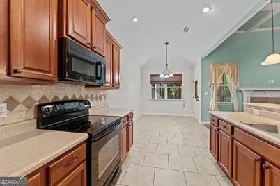 205 Edgarton Way, Bonaire, GA 31005 - Photo 15