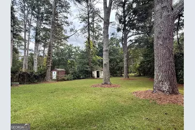 321 W Bonnell Street, Oxford, GA 30054 - Photo 3