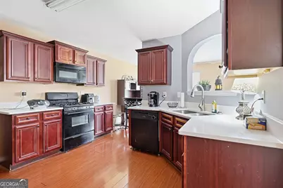 7562 Bowhead Court, Fairburn, GA 30213 - Photo 9